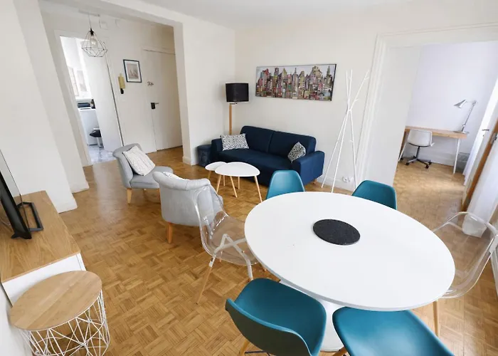 Théâtre Des Arts Centre Linges Et Ménage *