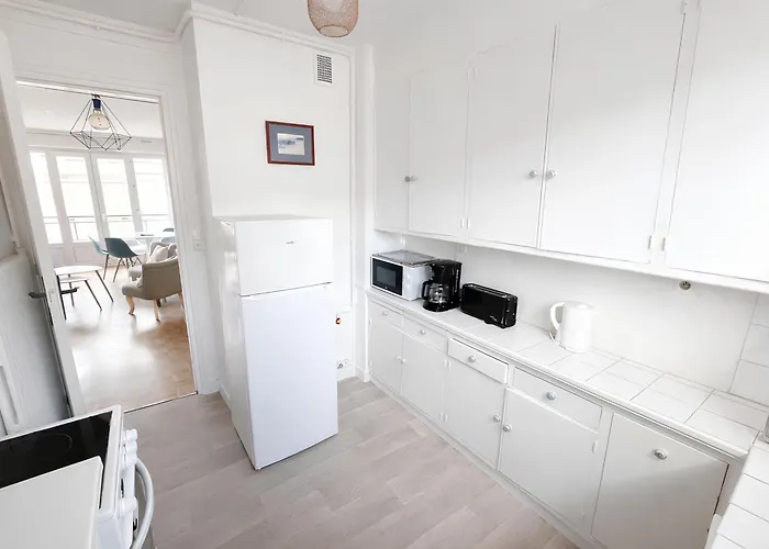 Théâtre Des Arts Centre Linges Et Ménage