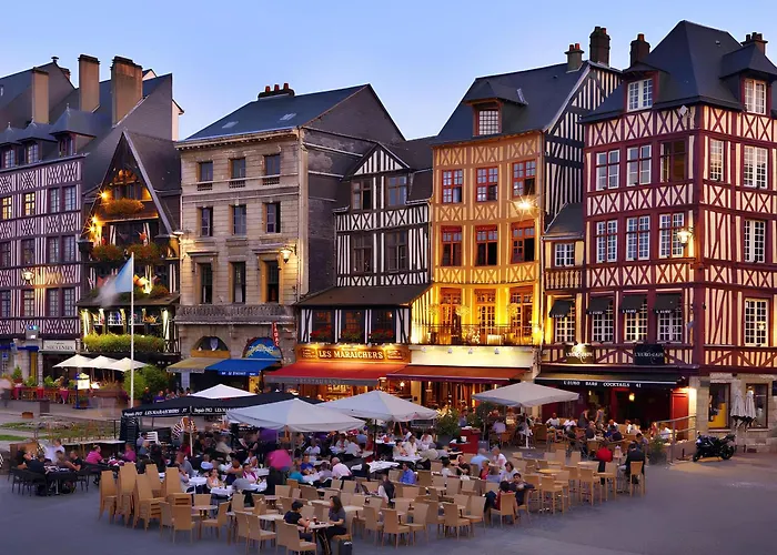 Theatre Des Arts Centre Linges Et Menage 公寓